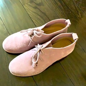 Lavender suede low chukka boots